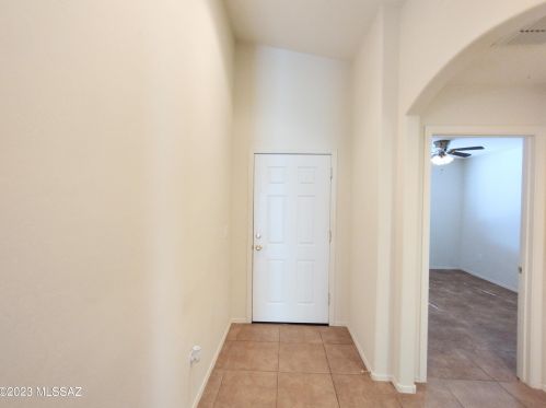 3016 Touring Pl, Tucson AZ  85746-1093 exterior