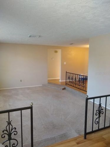 6052 7th Ave, New Port Richey, FL 34653-5206