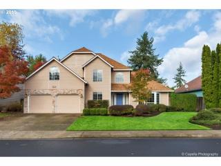 587 Goldie Dr, Beaverton, OR 97124-2122