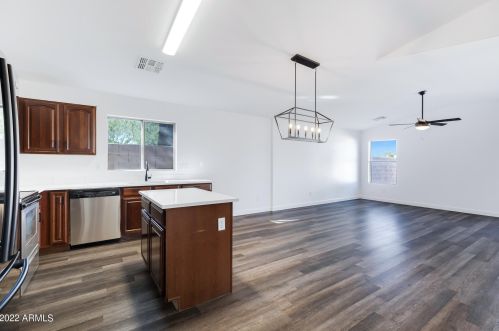 1246 Chimes Tower Dr, Casa Grande AZ  85122-6640 exterior