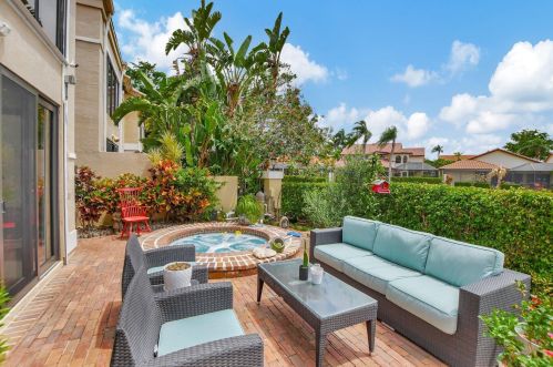 22632 Caravelle Cir, Boca Raton FL  33433-5911 exterior