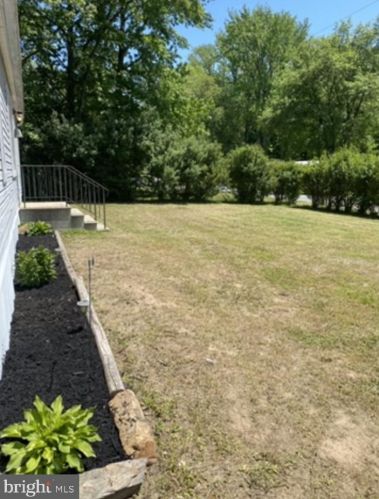 480 Cherry Dr, Magnolia, DE 19962-1927