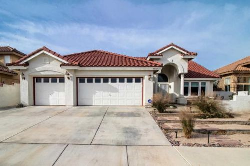 44311 Westridge Dr, Lancaster, CA 93536-6802