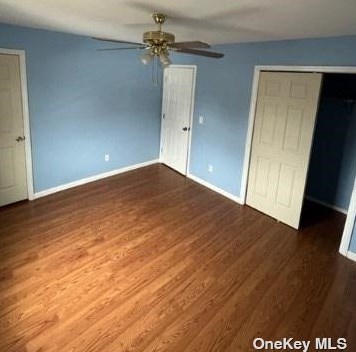 80 Doges Promenade, North Lindenhurst NY  11757-6408 exterior