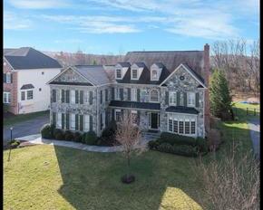 42593 Cochrans Lock Dr, Ashburn, VA 20148-4101