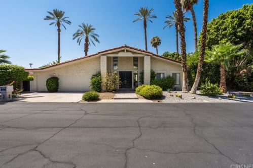 15 Lincoln Pl, Rancho Mirage, CA 92270-1928
