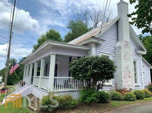 135 Glynn St, Fayetteville GA  30214-1619 exterior