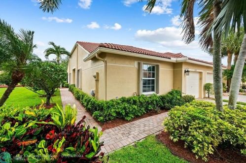 12095 Napoli Ln, Boynton Beach, FL 33437-2026