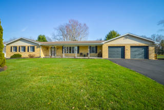 647 Oak Park Rd, Hatfield, PA 19440-3638