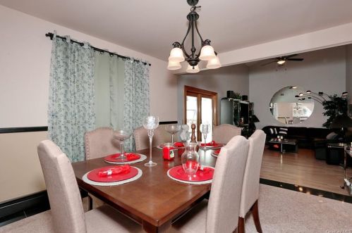 27 Larkin Ln, Garnerville NY  10923-1536 exterior