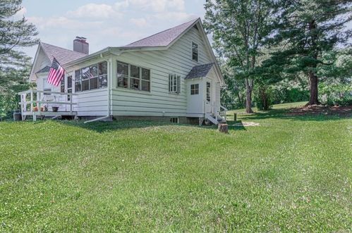 117 Kaisertown Rd, Montgomery NY  12549-2330 exterior