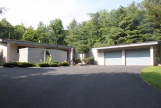 647 Bozenkill Rd, Altamont, NY 12009-3414