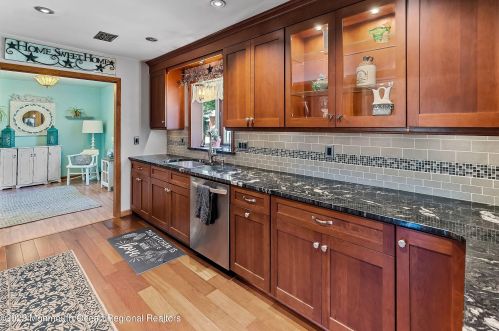 600 Kirk Ln, Bricktown NJ exterior