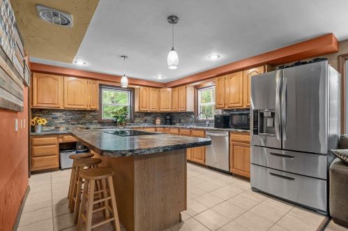 1723 Plank Rd, Menasha, WI 54952-2954
