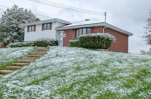 167 Shannon Heights Dr, Verona, PA 15147-2819