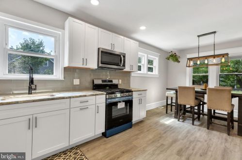 602 Salem Ave, West Deptford NJ  08096-3118 exterior