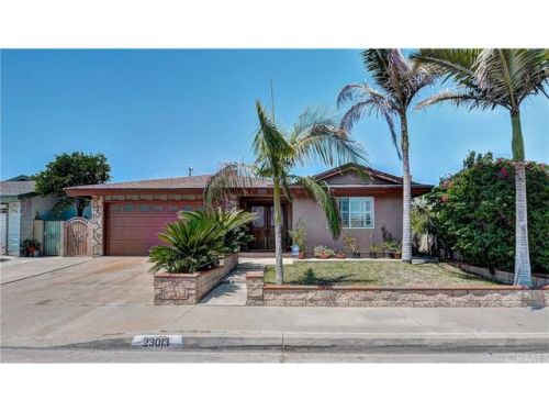 23013 Archibald Ave, Long Beach, CA 90745-4718