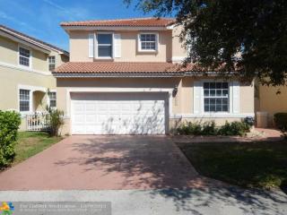 15201 51st St, Hollywood, FL 33027-3608