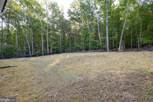 12601 Wilderness Park Dr, Spotsylvania VA  22551-8114 exterior