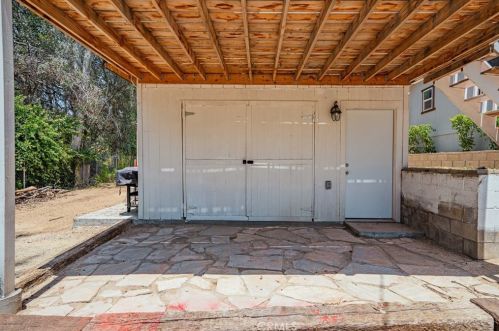 18318 Eucalyptus Ave, Lake Elsinore CA  92532-2084 exterior