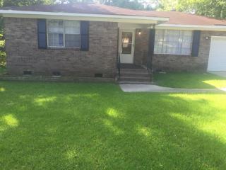 215 Froman Dr, Summerville SC  29483-2516 exterior