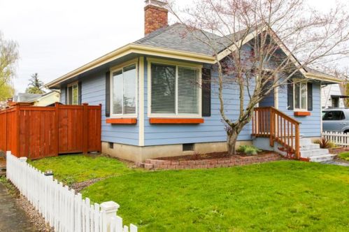1425 D St, Salem, OR 97301-2603