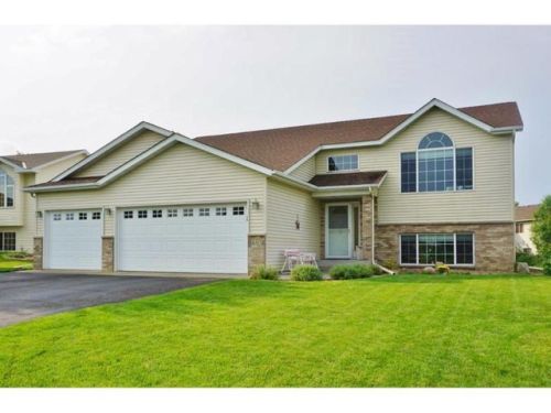 650 6th St, Sartell, MN 56377-2021