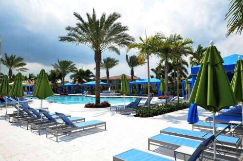 8285 Hawks Gully Ave, Delray Beach FL  33446-9674 exterior