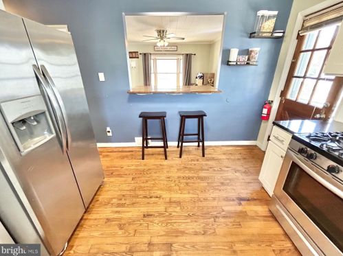 39 3rd St, Florence NJ  08518-2001 exterior