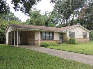 4863 Berrydale Ave, Memphis TN  38118-3318 exterior