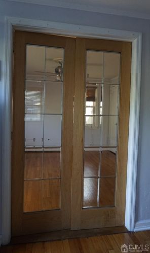 377 William St, Piscataway NJ 08854-6057 exterior