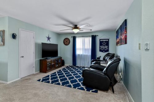 4513 Sandera Ln, Lewisville TX  75028-2038 exterior