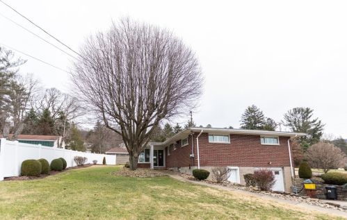 602 Newmyer Ave, Connellsville PA  15425-4509 exterior