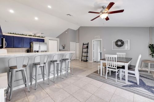 1910 Dorado Ln, Fort Pierce FL 34953-1826 exterior