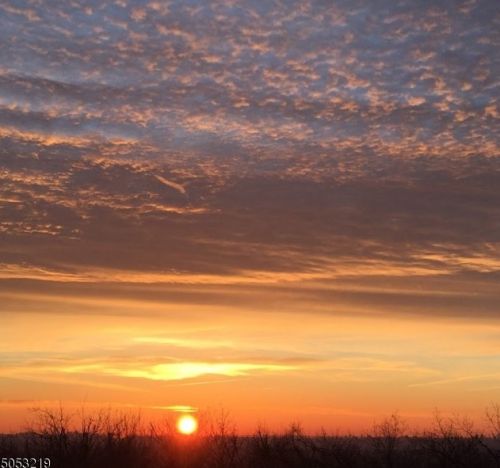 1 Claridge Dr, Verona NJ  07044-3010 exterior