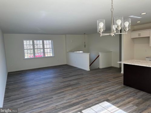 739 Sunset Rd, Longlevel, PA 17368-1407