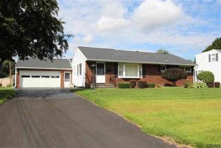 6 Rosemary Dr, Albany, NY 12211-2326