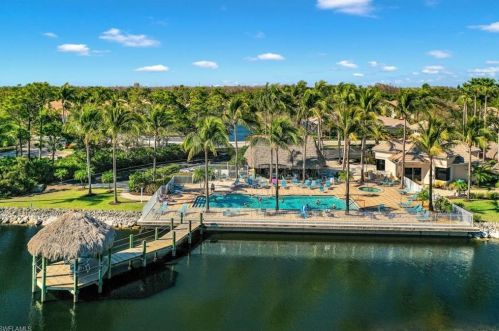 23125 Coconut Shores Dr, Bonita Springs FL 34134-9107 exterior