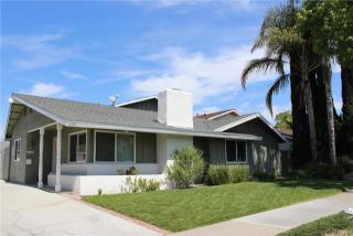 2101 Palmyra Ave, Orange CA  92868-3758 exterior