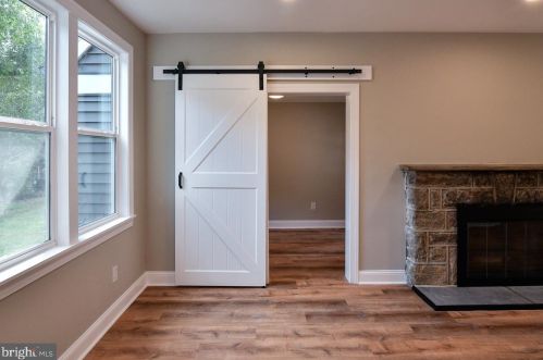 380 Ivy Mills Rd, Glen Mills PA  19342-1424 exterior