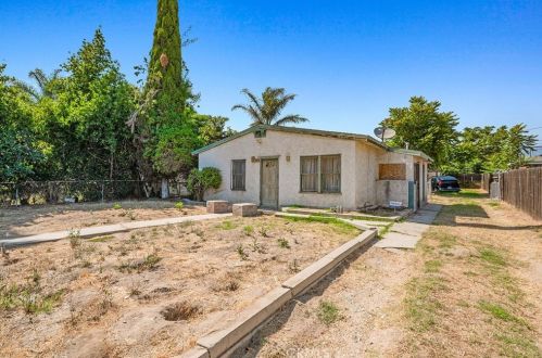 1960 Lincoln Ave, San Bernardino, CA 92411-1025