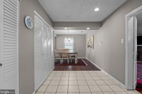 3027 Byberry Rd, Philadelphia PA  19154-1842 exterior