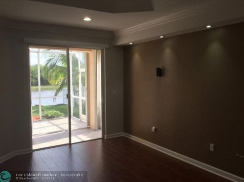 16408 39th St, Hollywood FL  33027-4639 exterior