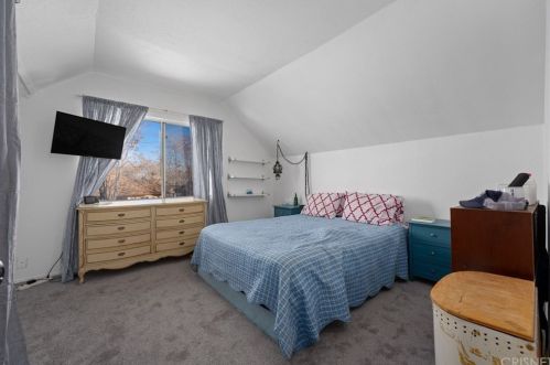 44327 Heaton Ave, Lancaster CA 93534-4337 exterior