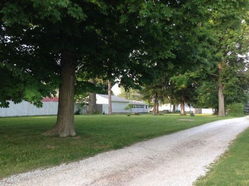 409 Main St, Tipton, IN 46072-1317