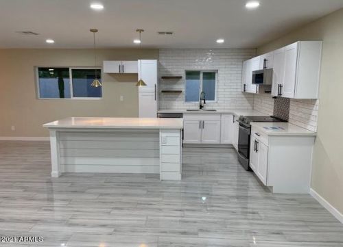 6326 Winchcomb Dr, Scottsdale AZ 85255-1617 exterior