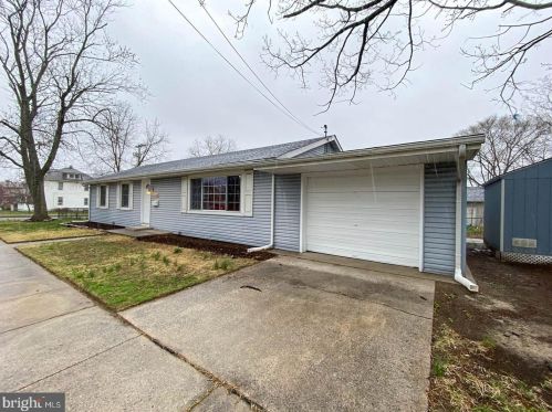 448 Lincoln Ave, West Deptford, NJ 08066-1133