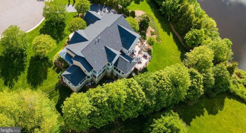3210 Rose Grove Ter, Herndon, VA 20171-1756