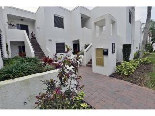 5216 Marsh Field Ln, Sarasota, FL 34235-7017