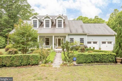 2301 Soaring Eagle Rd, Midland, VA 22728-2536